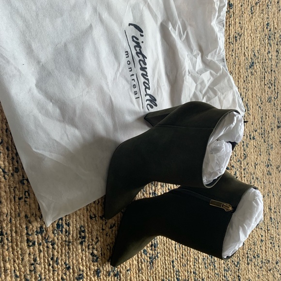 NWOB Gabriella ankle boot by L’intervalle - Picture 10 of 10